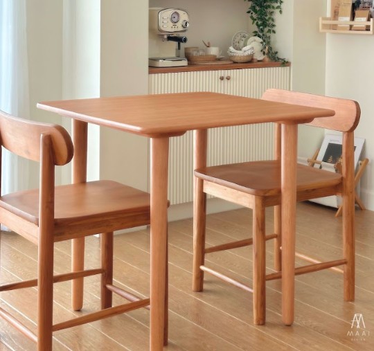 โต๊ะทานข้าวไม้ยางพาราแท้ 4 ที่นั่ง MAAI DESIGN  รุ่น HARU TABLE  สีโอ๊ค